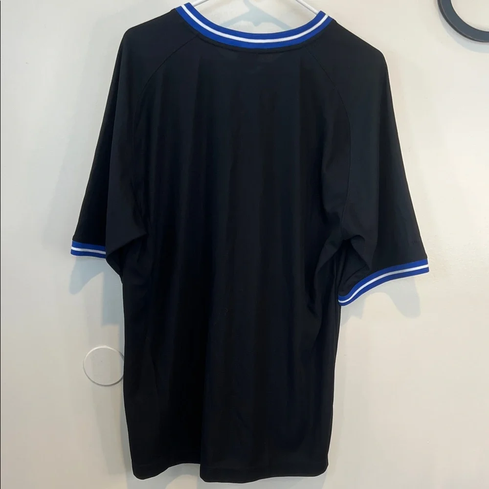 Vintage Nike Men's Black Basketball Shirt/Jersey with Blue Trim